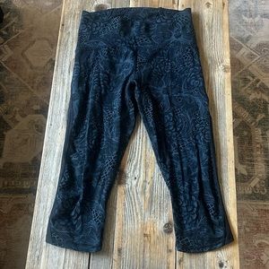 Lululemon running crop- petite